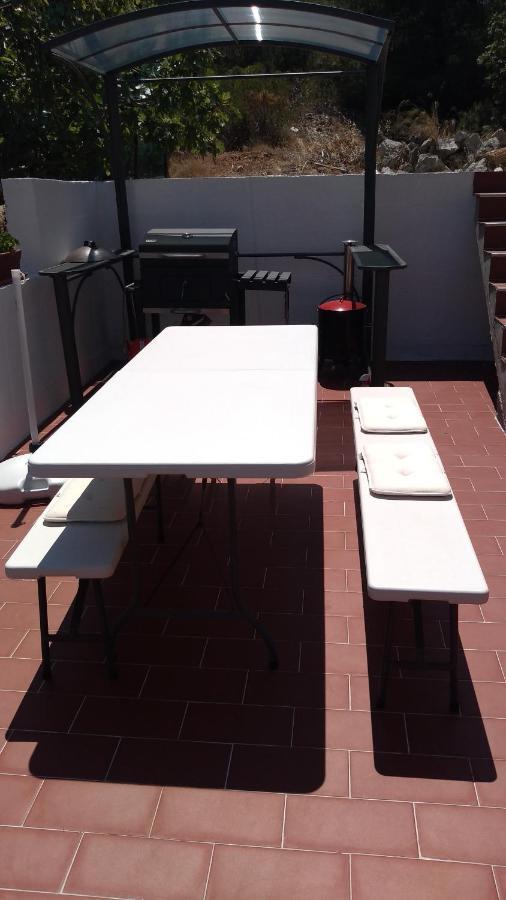 Apartmani Axa ルカバックス エクステリア 写真
